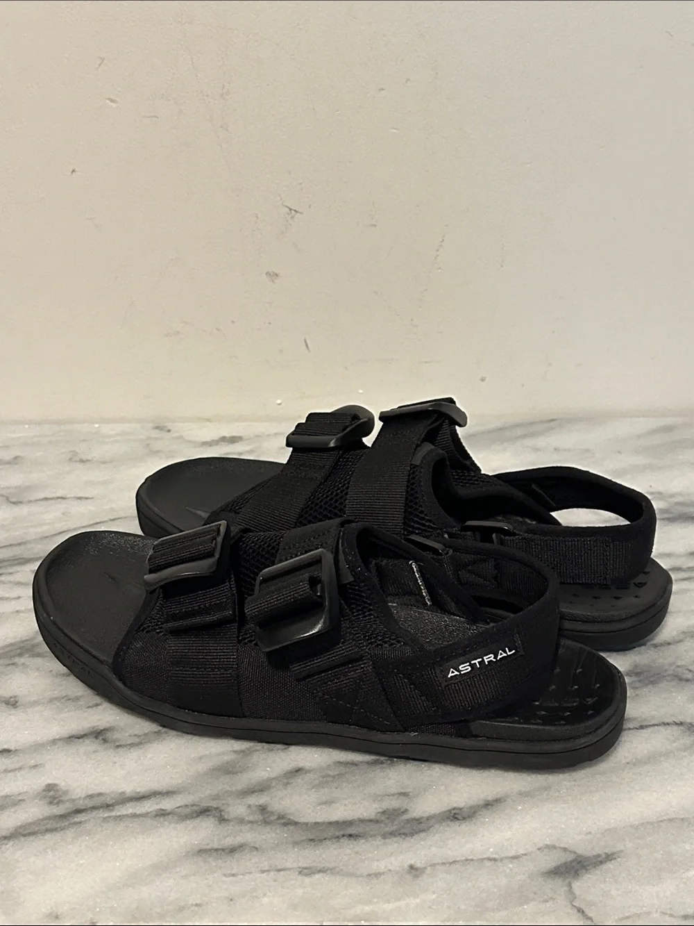 Astral women’s outdoor sandals size 10 in black